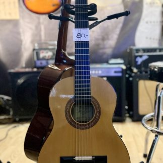 Hohner HC03 nailonkielinen akustinen kitara (käytetty)