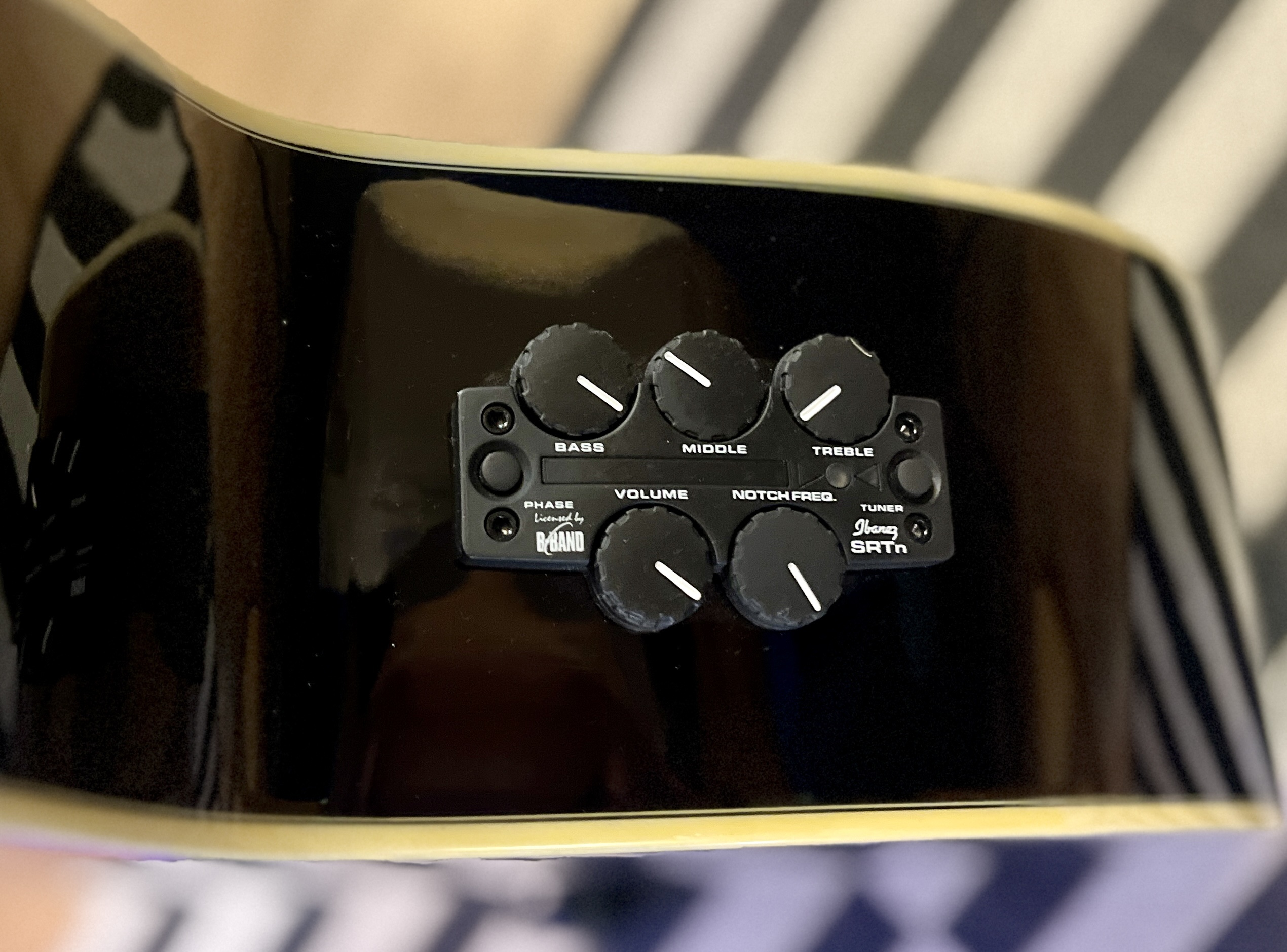 Ibanez AEL2012ETKS 12-kielinen elektroakkari (second hand - mint) - Image 3