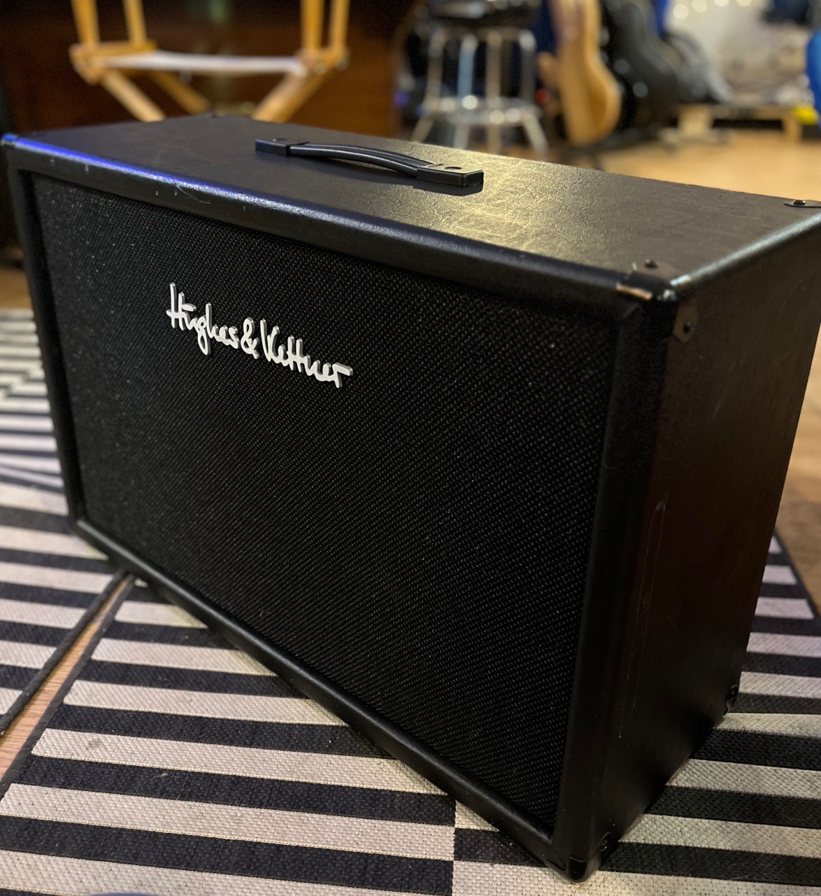 Hughes & Kettner TubeMeister TM212 kitrakaappi