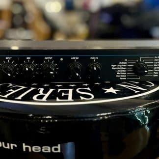 Alesis Microverb III 16-bit Reverb and Delay (käytetty)