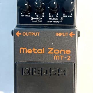 BOSS Metal Zone MT-2 efektipedaali (käytetty - mint)